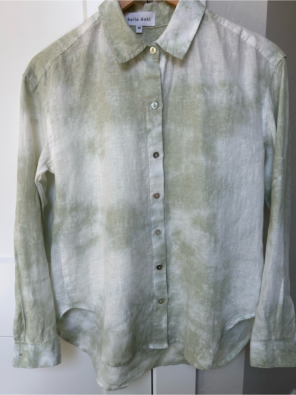 NWOT Bella Dahl Pale Sage Linen Button-Up Shirt XS